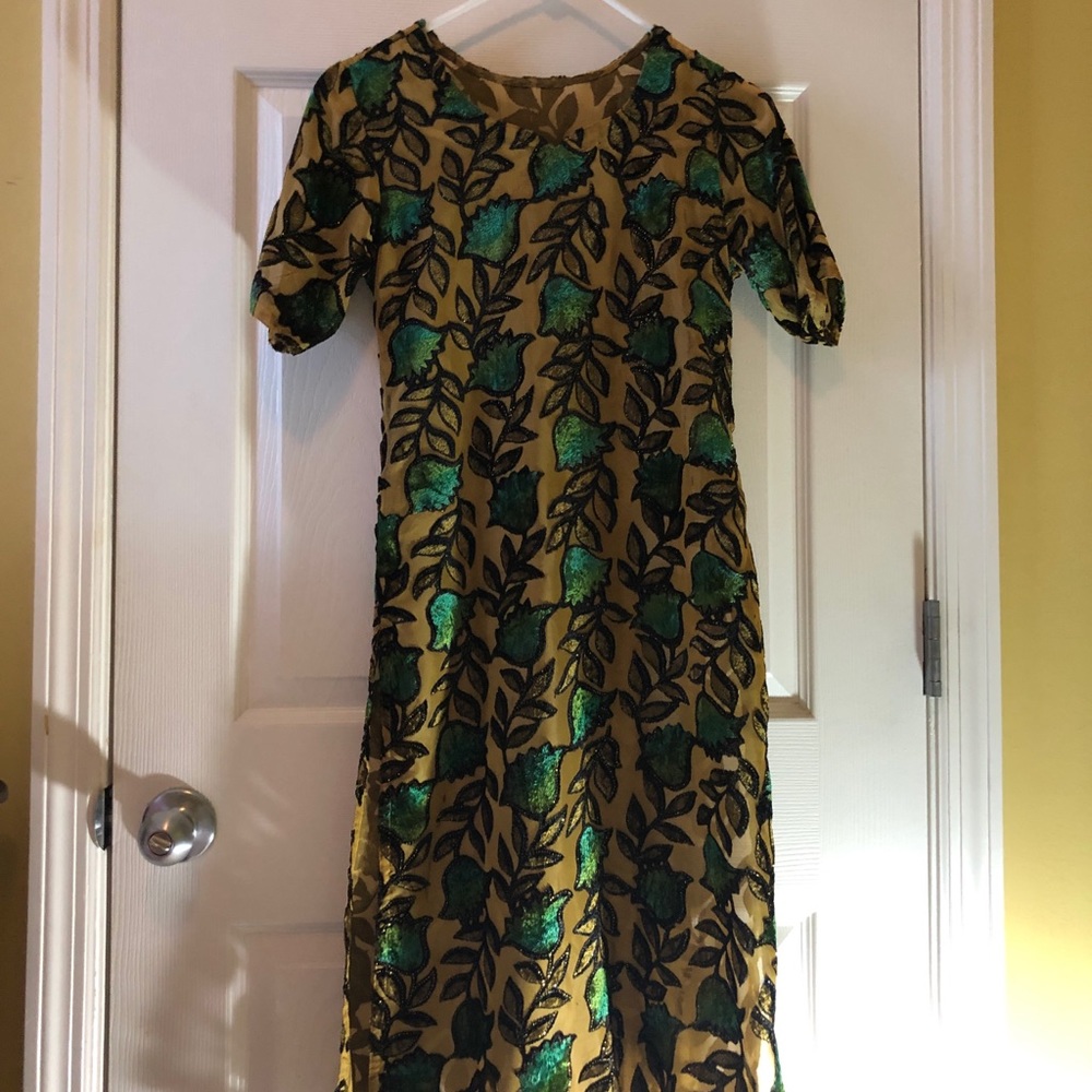 Shalwar Kamiz